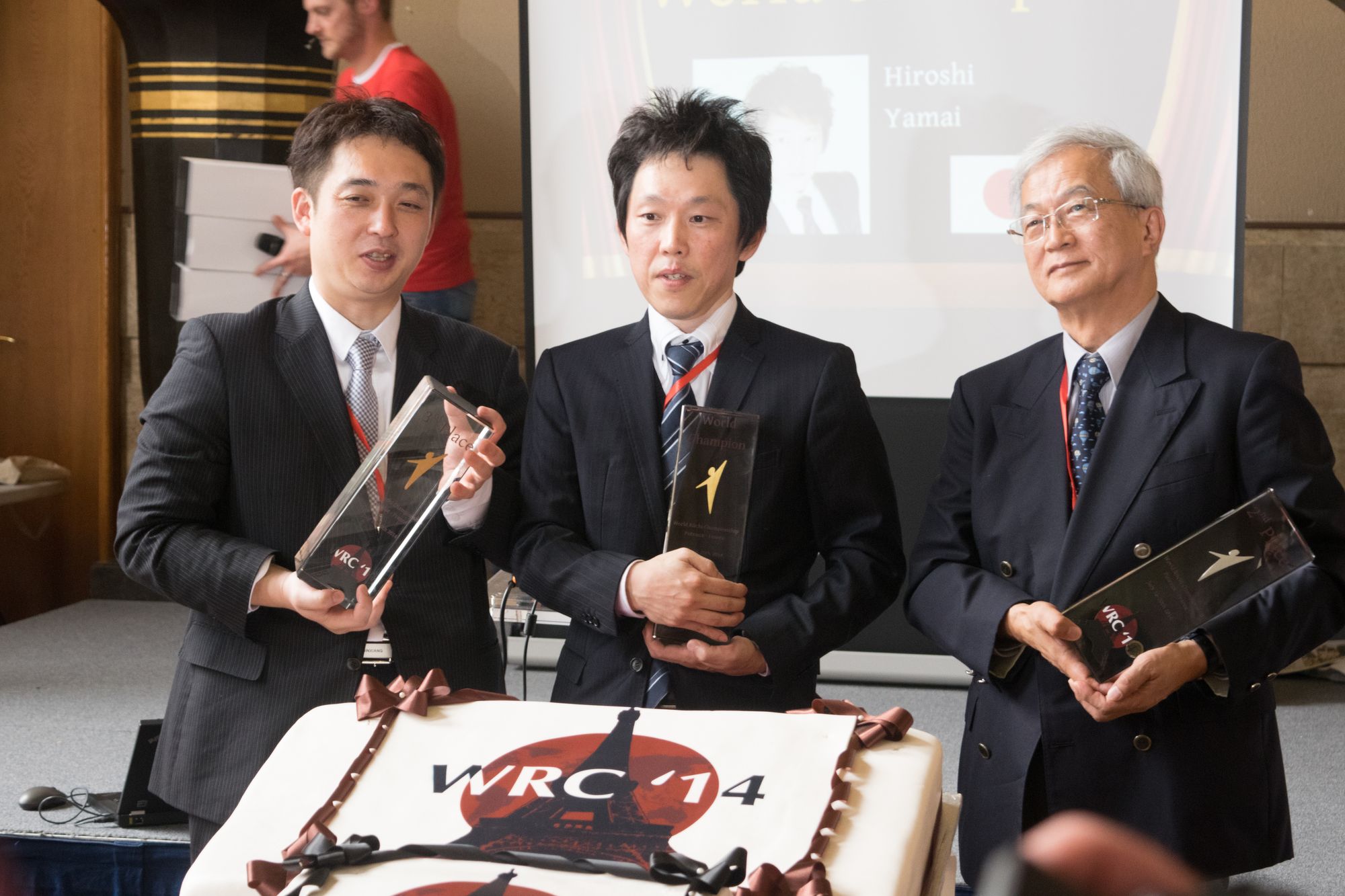 The podium, Jun Nishikawa (3rd), Hiroshi Yamai (1st), Kazuhiko Nishijima (2nd)